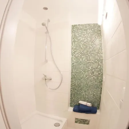 Apartment 6er Familienurlaub Im City-center X Kulturbrauerei *